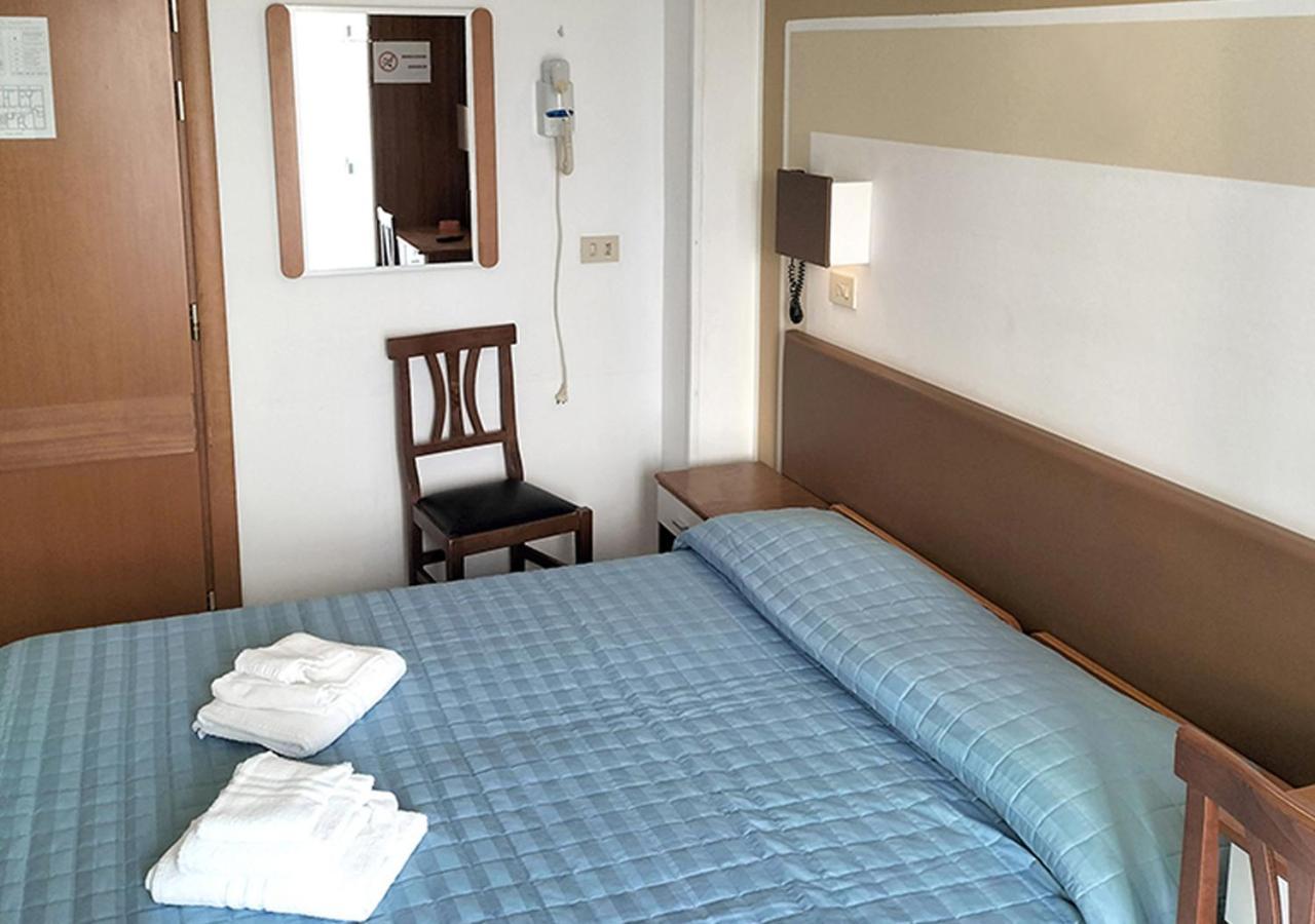 רימיני Hotel Ca Vanni מראה חיצוני תמונה