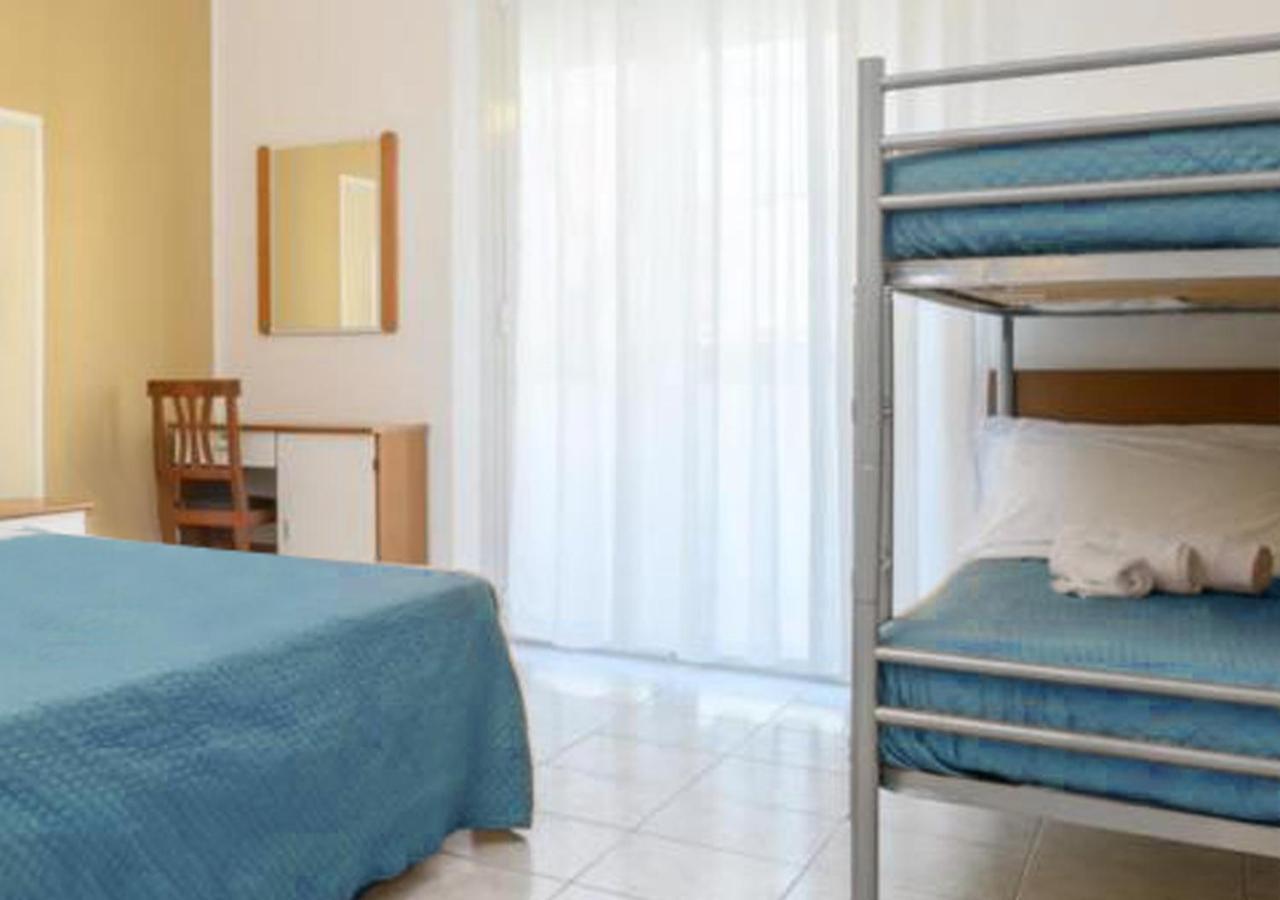 רימיני Hotel Ca Vanni מראה חיצוני תמונה
