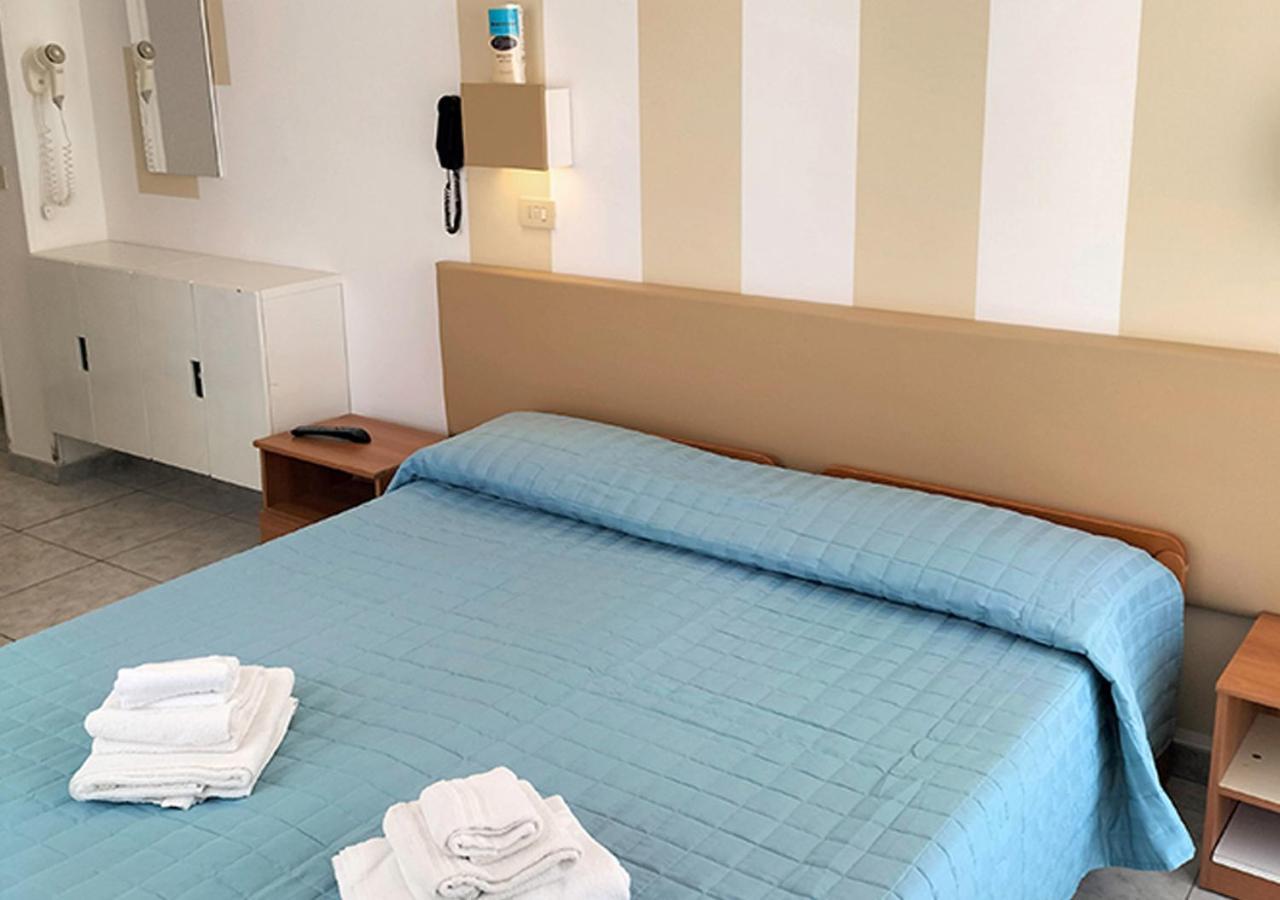 רימיני Hotel Ca Vanni מראה חיצוני תמונה