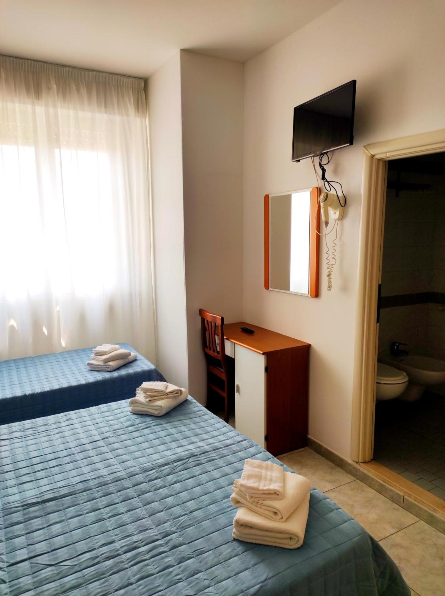רימיני Hotel Ca Vanni חדר תמונה